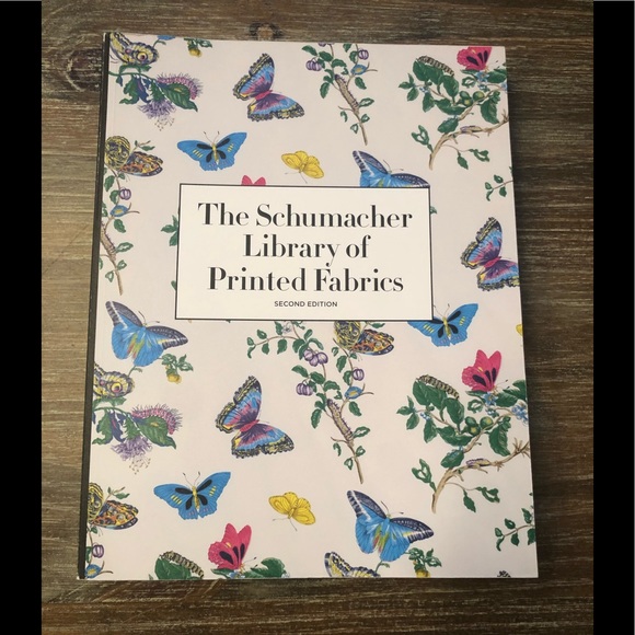 SCHUMACHER FABRICS PRINT BOOK & 12 FABRIC SAMPLES - Picture 2 of 7